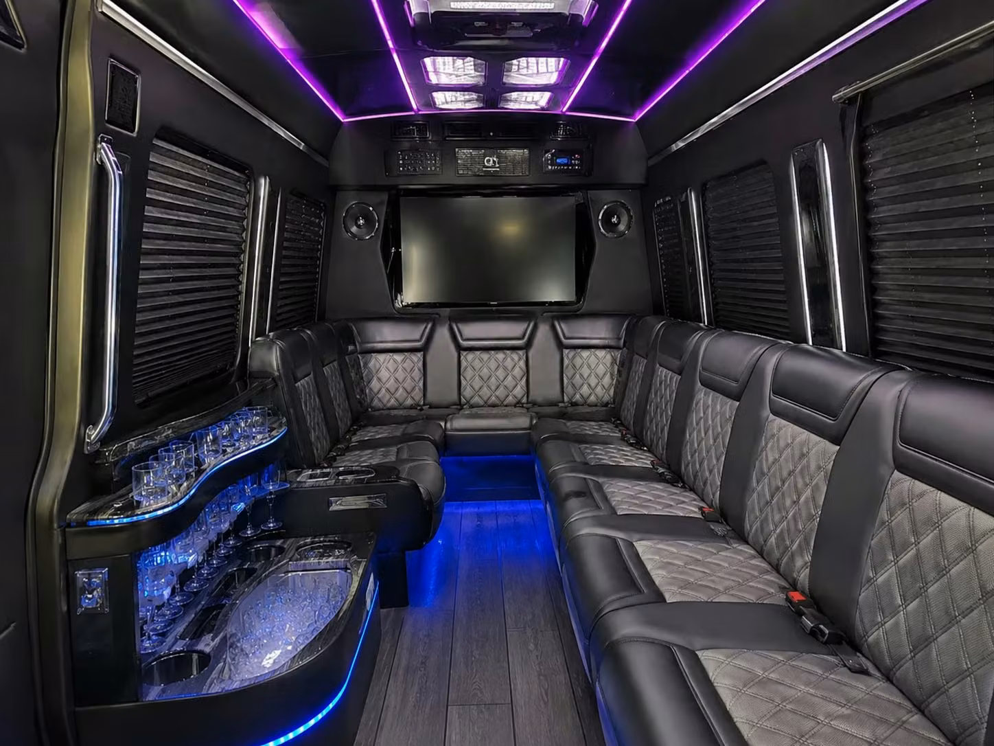 airport transfer shuttle buses for salem corporate travel
