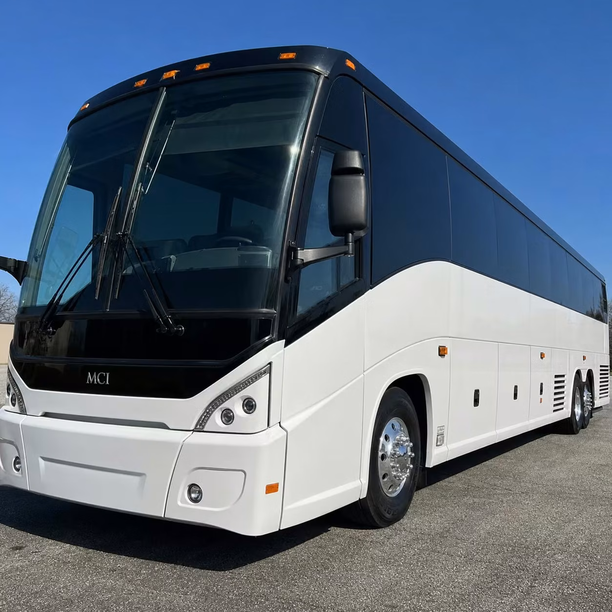 bus rental options for salem trips