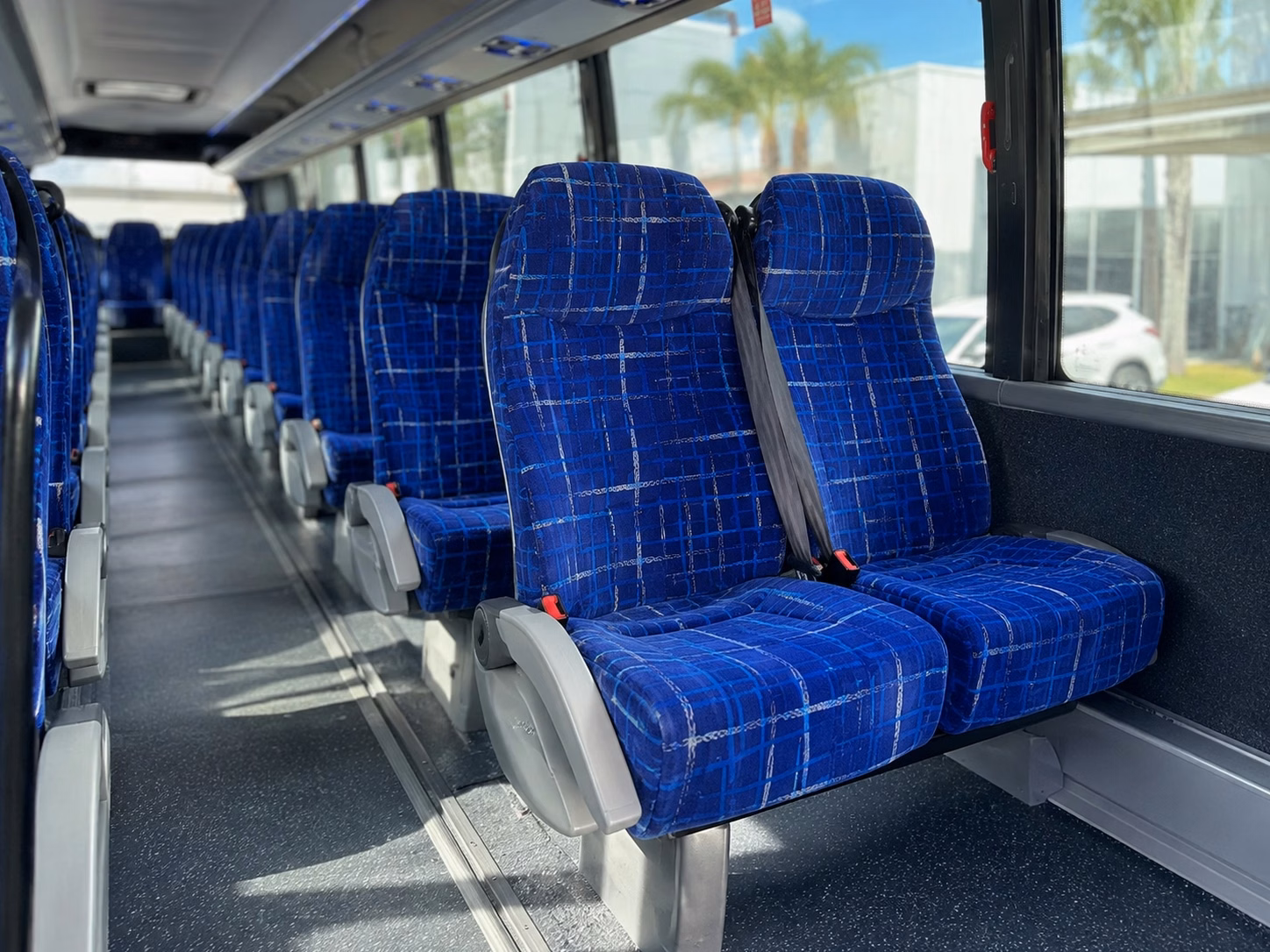 charter buses for large salem prom groups and school organized transportation