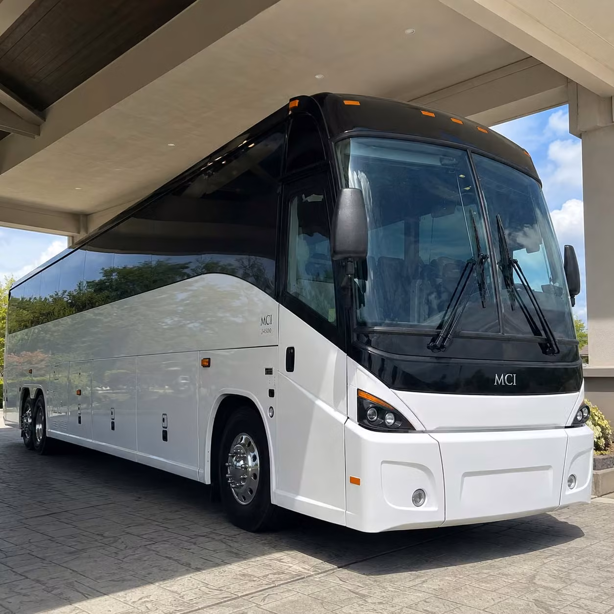 corporate group transfers between salem and pdx