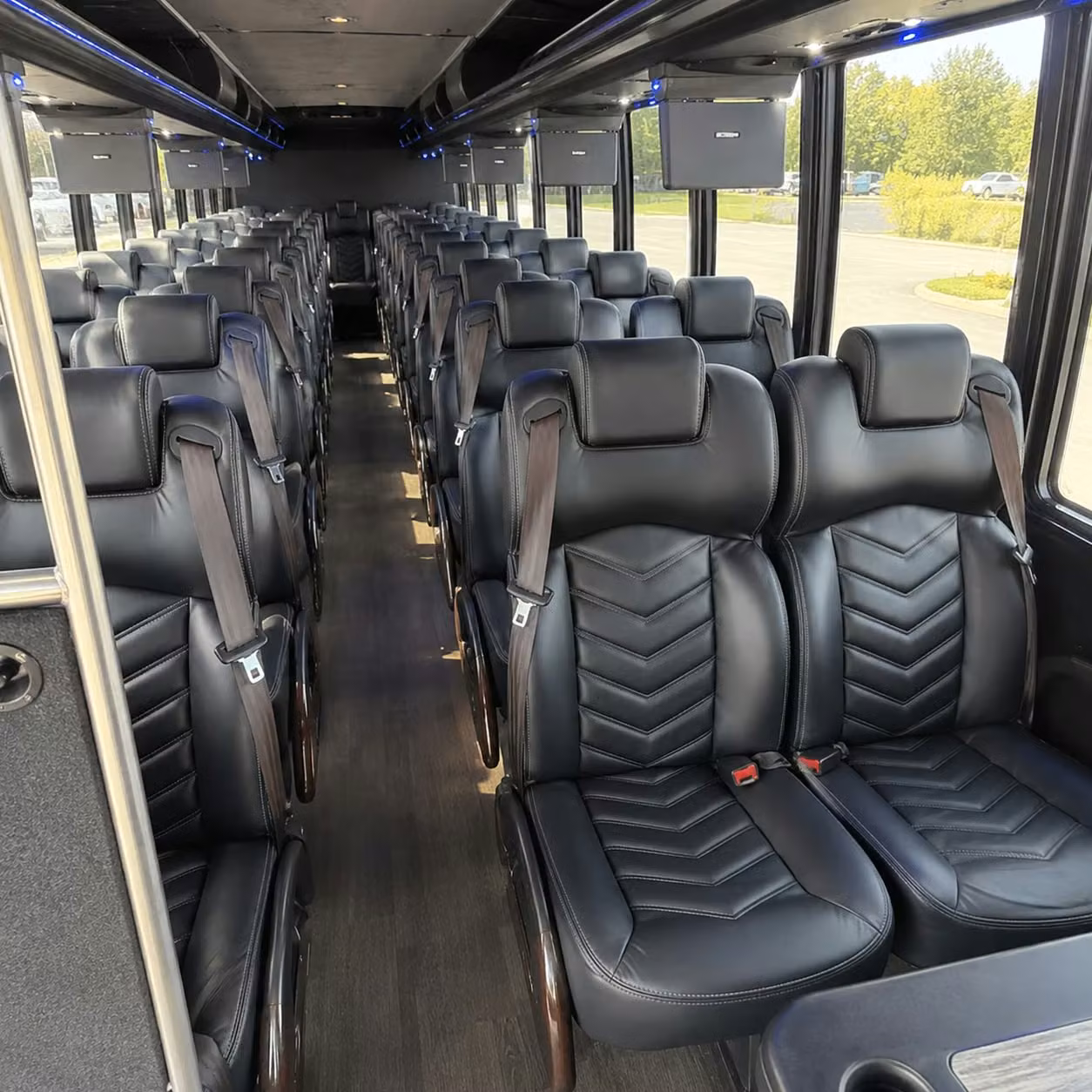 salem airport transportation
