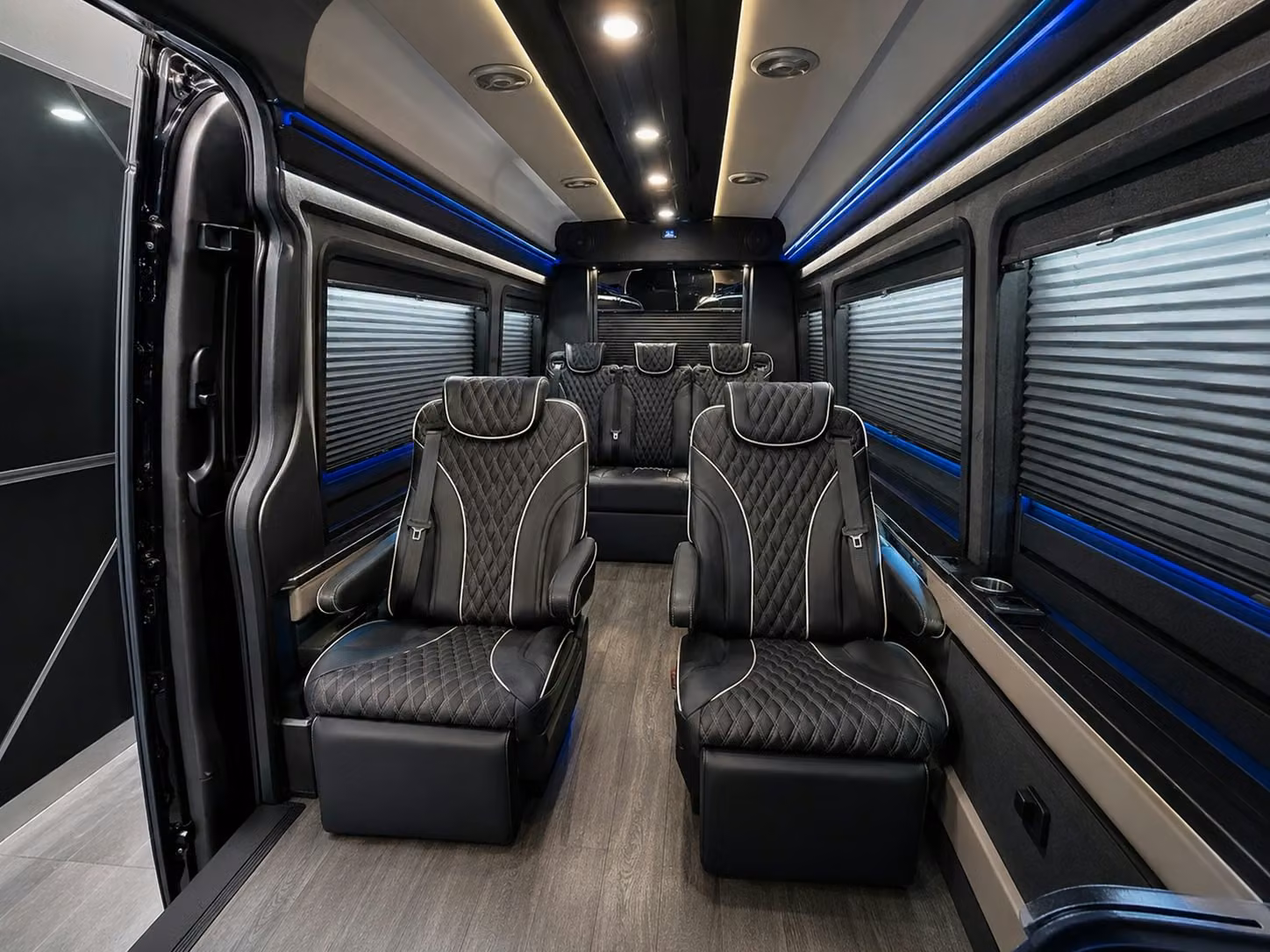 salem wedding guest airport shuttles to and from pdx