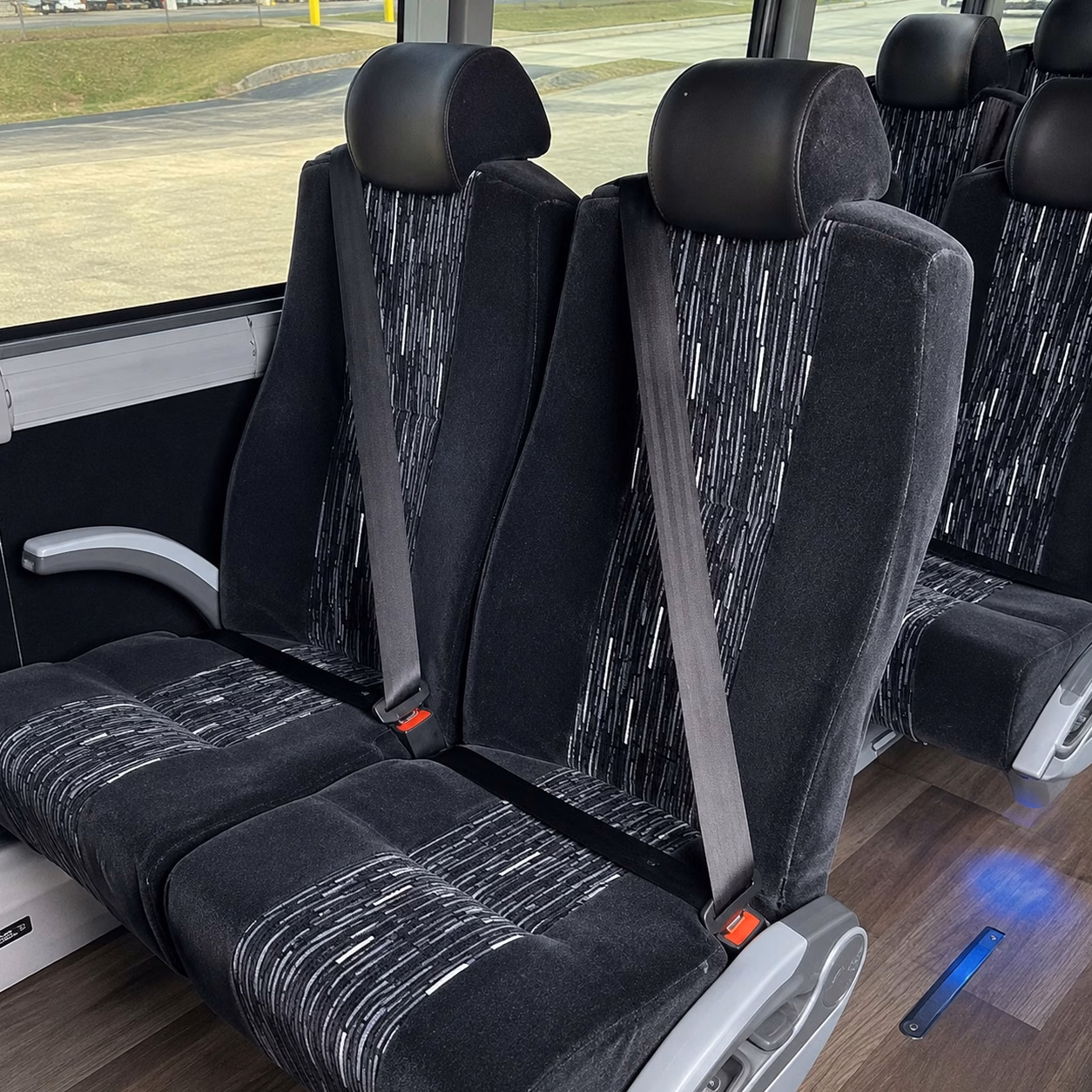 shuttle guests between downtown salem hotels and your wedding venue without the parking headache